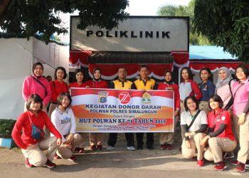 Polres Simalungun Donor Darah dan Bagikan Alat Tulis untuk Murid TK