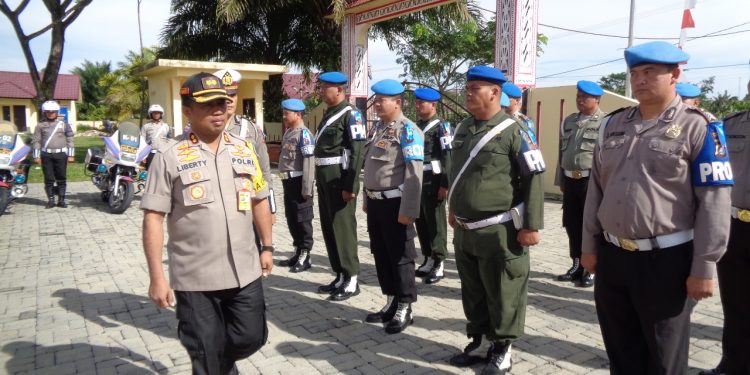 AKBP M Liberty Panjaitan Pimpin Apel Gelar Pasukan Operasi Patuh Toba 2019 AKBP M Liberty Panjaitan Pimpin Apel Gelar Pasukan Operasi Patuh Toba 2019