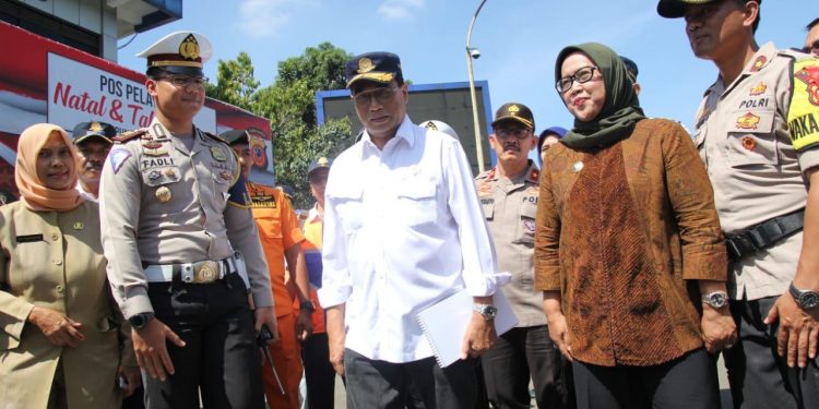 Bupati Bogor dan Menhub Kompak Cek Posyan Lantas Jalur Puncak Jelang Pergantian Tahun