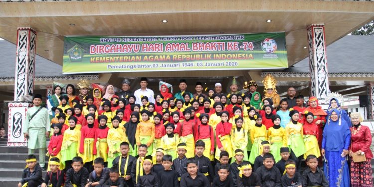 Keanekaragaman Budaya Warnai Peringatan Hari Amal Bhakti di Siantar