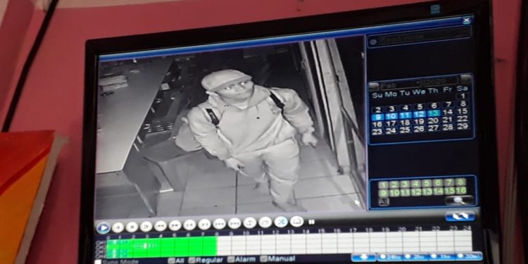 Sekolah YPK Siantar Dibobol Maling, Aksi Pelaku Terekam CCTV