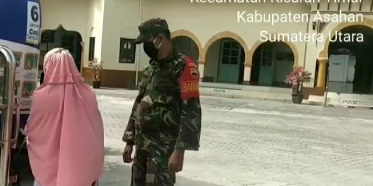 Terus Berupaya Himbau Jamaah Patuhi Protokol Kesehatan Personel Jajaran Kodim 0208/Asahan