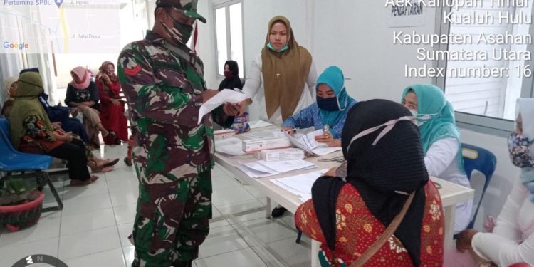 Personel Jajaran Kodim 0208/Asahan Laksanakan Pendataan Peserta KB di Puskesmas Personel Jajaran Kodim 0208/Asahan Laksanakan Pendataan Peserta KB di Puskesmas