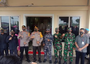 Danramil 06/Kisaran Kodim 0208/Asahan Beserta Anggota Hadiri Undangan Kunjungan Kerja Kapoldasu