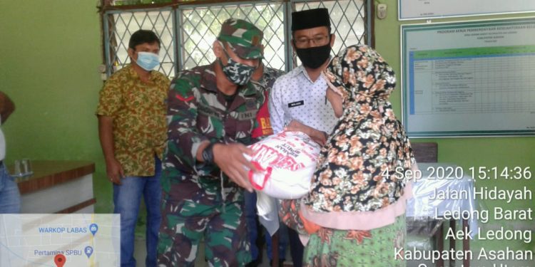 Kodim 0208/Asahan Berbagi Sembako Wujud Nyata Peduli Kepada Warga Binaan Kodim 0208/Asahan Berbagi Sembako Wujud Nyata Peduli Kepada Warga Binaan
