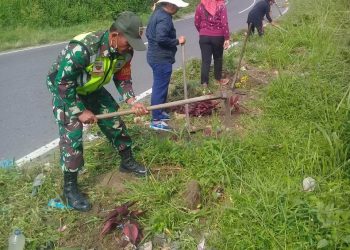 Personel Jajaran Kodim 0207/Simalungun Gotong Royong Bersama Warga Binaan