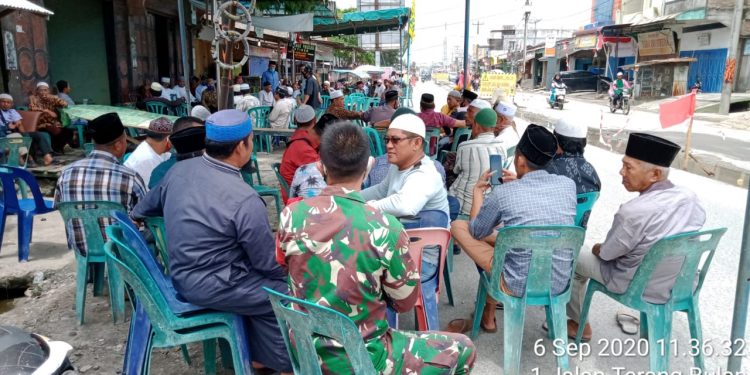 Wujudkan Kemanunggalan TNI, Personel Jajaran Kodim 0208/Asahan Berta'ziah Ke Rumah Duka Wujudkan Kemanunggalan TNI, Personel Jajaran Kodim 0208/Asahan Berta'ziah Ke Rumah Duka