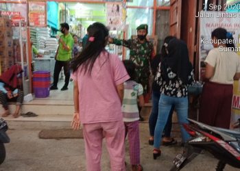 Laksanakan Pengamananan Disiplinkan Covid-19 Di Supermarket Oleh Personel Jajaran Kodim 0208/Asahan