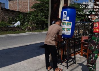 Personel Jajaran Kodim 0208/Asahan Berikan Sosialisasi Tentang Protokol Kesehatan Kepada Jema'ah Masjid
