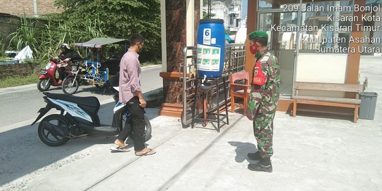 Himbau Pengurus dan Pengunjung Masjid Terapkan Protokol Kesehatan Bersama Personel Kodim 0208/Asahan