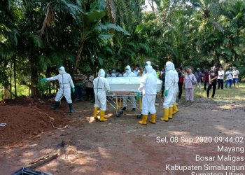Wujud Kepedulian Kodim 0207/Simalungun Bantu Proses Pemakaman Jenazah Pasien Probable Covid-19 Warga Binaan