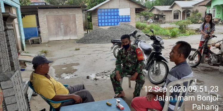 Bahas Pentingnya Masker Di Masa Pandemi Oleh Personel Jajaran Kodim 0208/Asahan