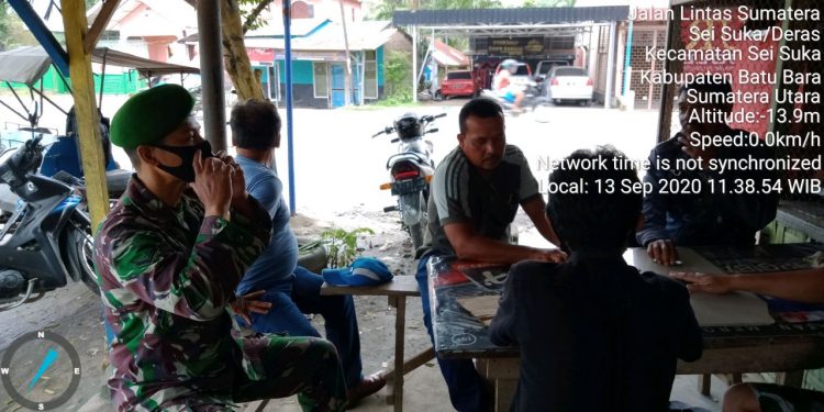Tegakkan Protokol Kesehatan Di Pajak Delim Oleh Personel Jajaran Kodim 0208/Asahan Tegakkan Protokol Kesehatan Di Pajak Delim Oleh Personel Jajaran Kodim 0208/Asahan