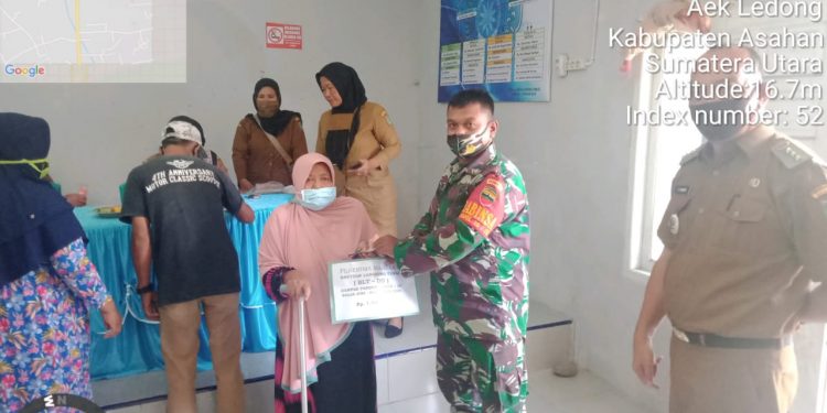 Kawal Penyaluran BLTDD Bagi Yang Terdampak Covid-19, Ini Kata Personel Kodim 0208/Asahan Kawal Penyaluran BLTDD Bagi Yang Terdampak Covid-19, Ini Kata Personel Kodim 0208/Asahan