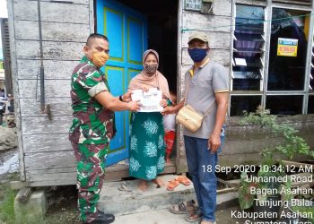 Di Tengah Pandemi, Personel Kodim 0208/Asahan Melalui Babinsa Mendampingi Dan Memonitor Pendistribusian BST