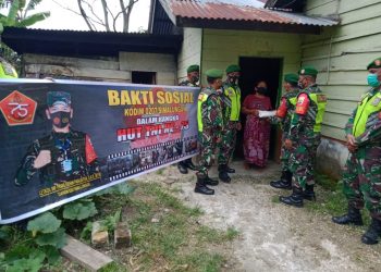 Peduli Warga Kurang Mampu, Personel Jajaran Kodim 0207/Simalungun Berikan Bantuan Sembako