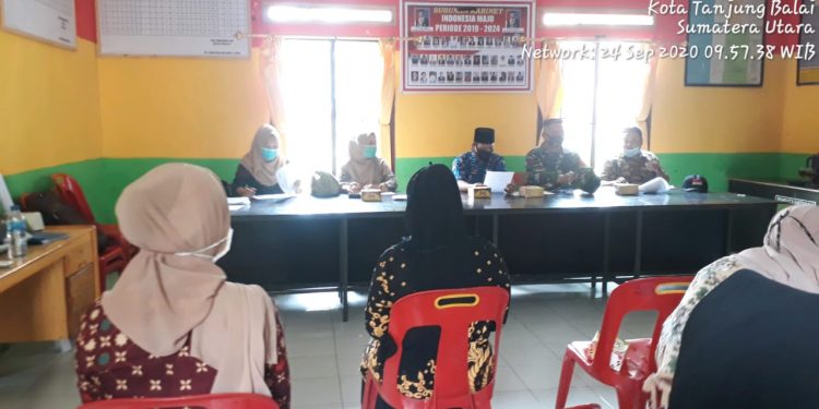 Personel Jajaran Kodim 0208/Asahan Turut Laksanakan GERMAS di Kantor Desa Sei Jawi-jawi