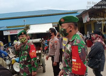 Babinsa Laksanakan Patroli Disiplin Mandiri Covid-19 Gabungan
