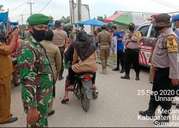 Babinsa Laksanakan Patroli Gabungan Dalam Mempersempit Ruang Gerak Penyebaran Covid-19
