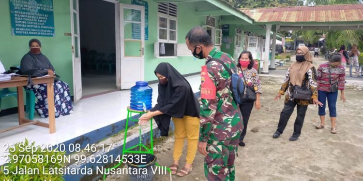 Danramil 06/Kisaran Beserta Anggota Laksanakan Pendampingan Pelayanan KB Kes