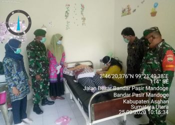 Babinsa Koramil 14/ Bandar Pasir Mandoge Monitoring Kegiatan Pelayanan KB Serentak
