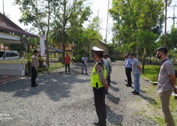Tim Gabungan Kompak Disiplinkan Protokol Kesehatan Dengan Tindak Tegas Warga Tidak Memakai Masker
