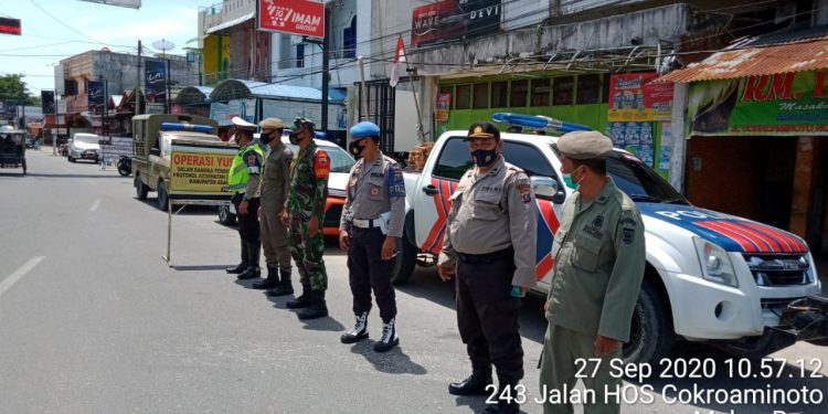 Wujud Rasa Prihatin Personel Kodim 0208/Asahan Terhadap Wabah Covid-19 Dengan Laksanakan Operasi Yustisi Wujud Rasa Prihatin Personel Kodim 0208/Asahan Terhadap Wabah Covid-19 Dengan Laksanakan Operasi Yustisi