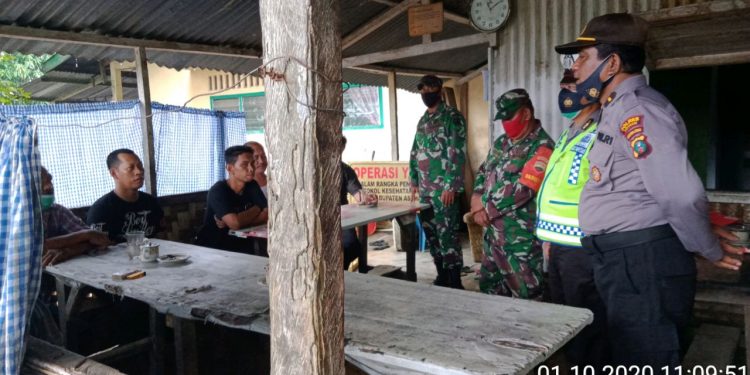 Tiga Pilar Bersama Aparat Keamanan Laksanakan Operasi Yustisi Cegah Penyebaran Covid-19 Tiga Pilar Bersama Aparat Keamanan Laksanakan Operasi Yustisi Cegah Penyebaran Covid-19