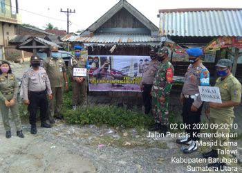 Personel Jajaran Kodim 0208/Asahan Laksanakan Giat Himbau Warga Mengenai Tips Pencegahan Covid-19