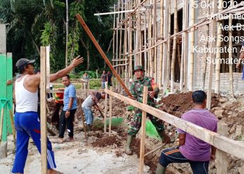 Ciptakan Kekompakan, Jajaran Kodim 0208/Asahan Gotong Royong Membangun Masjid Bersama Warga Binaan
