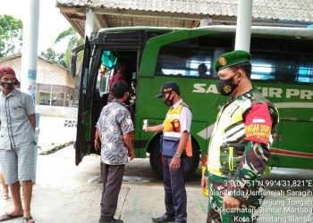 Setiap Hari Personel Kodim 0207/Simalungun Kawal Protokol Kesehatan di Terminal Tanjung Pinggir Pematang Siantar