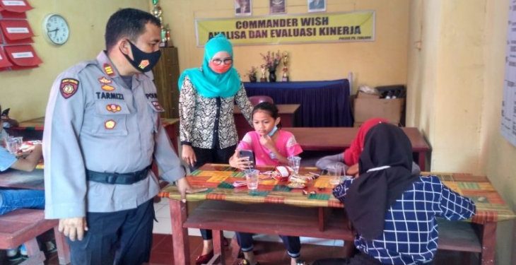 Polsek Padang Tualang Berikan Fasilitas Belajar Gratis