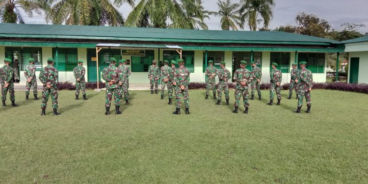 Sertu Rudy Personel Kodim 0207/Simalungun Bina Tamtama Baru Agar Mampu Kuasai Ilmu teritorial Sebagai Babinsa Sertu Rudy Personel Kodim 0207/Simalungun Bina Tamtama Baru Agar Mampu Kuasai Ilmu teritorial Sebagai Babinsa