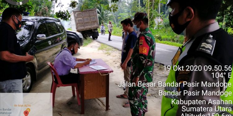 Beberapa Elemen Masyarakat Turut Berpartisipasi Dalam Giat Ops Yustisi Kali Ini Bersama Kodim 0208/Asahan Beberapa Elemen Masyarakat Turut Berpartisipasi Dalam Giat Ops Yustisi Kali Ini Bersama Kodim 0208/Asahan