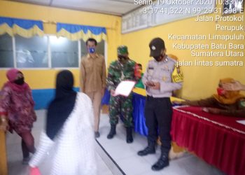 Tak Ingin Sasaran Melenceng, Personel Jajaran Kodim 0208/Asahan Dampingi Pembagian BLT Tahap IV