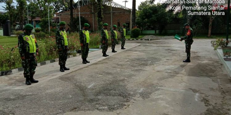 Pimpin Apel Pagi Di Makoramil, Begini Penenekanan Danramil 01/Siantar Utara Kodim 0207/Simalungun Pimpin Apel Pagi Di Makoramil, Begini Penenekanan Danramil 01/Siantar Utara Kodim 0207/Simalungun