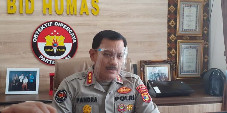 Video Polwan lagi Nyabu Viral, Bid Propram Lakukan Pemeriksaan Intensif Video Polwan lagi Nyabu Viral, Bid Propram Lakukan Pemeriksaan Intensif
