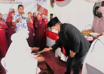 Bupati dan Wakil Bupati Simalungun Tepung Tawari Calon Haji Kabupaten Simalungun Tahun 2022