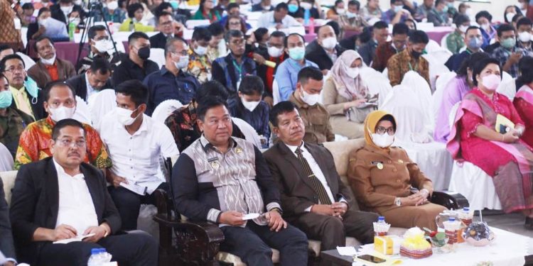 Hadiri Sidang Sinode Bolon GKPS Ke-45 tahun 2022, Bupati Simalungun: Ada Pergumulan Yang Harus Jadi Perhatian Kita