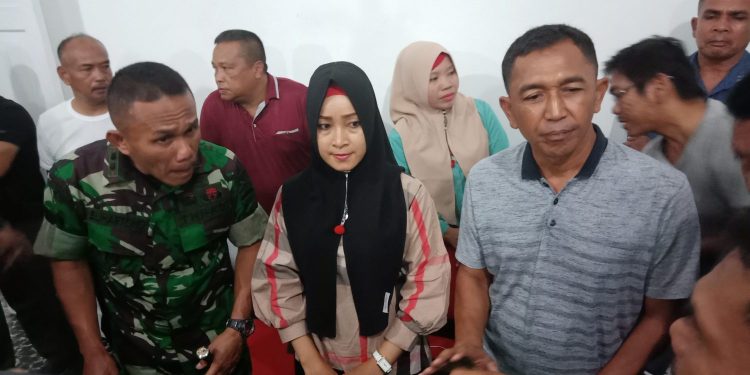 Terkait Video Viral Kapten Leo Sianturi, Ini Penjelasan dari Rumah Sakit dan Kapen Korem 022 Pantai Timur Terkait Video Viral Kapten Leo Sianturi, Ini Penjelasan dari Rumah Sakit dan Kapen Korem 022 Pantai Timur