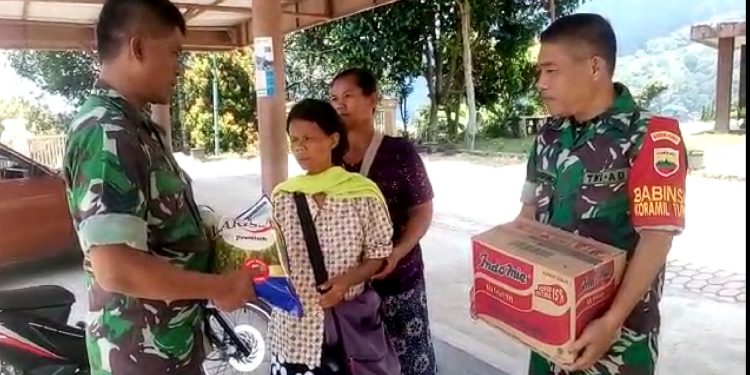 Babinsa Parapat Peduli warga Tunanetra