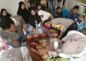 Dipolisikan Istri Pertama, Buruh Bangunan Ditemukan Istri Kedua Tewas Tergantung di Pohon Rambutan