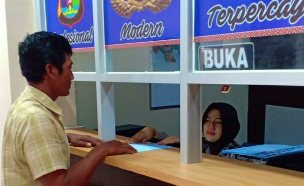 Bripda Novia Rizqiani, Polwan Cantik Mantan Paskibraka dari Lampung Bripda Novia Rizqiani, Polwan Cantik Mantan Paskibraka dari Lampung