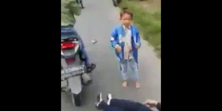 Jerit Tangis Bocah 6 Tahun Saksikan Ibunya Tewas Kecelakaan di Jalan Lintas Sumatera