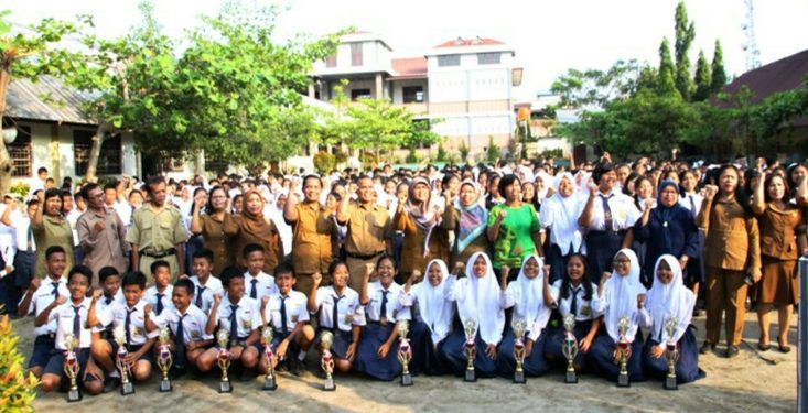 Selamat! Pramuka SMPN 1 Siantar Juara 2 Umum LPPP se-Sumbagut Selamat! Pramuka SMPN 1 Siantar Juara 2 Umum LPPP se-Sumbagut