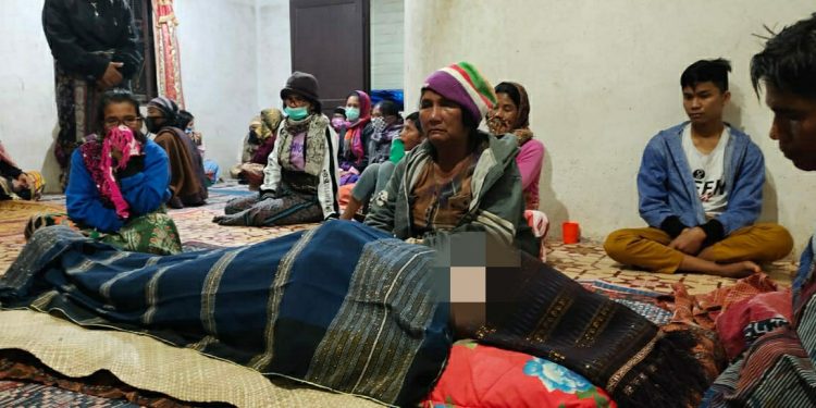 Berteduh di Gubuk Bersama Putrinya, Restiorina Purba Tewas Disambar Petir