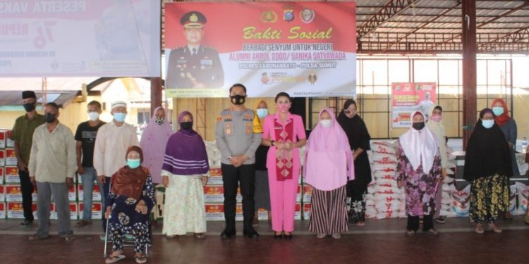 Baksos Alumni Akpol 2000/Sanika Satyawada, "Berbagi Senyum Untuk Negeri" Baksos Alumni Akpol 2000/Sanika Satyawada, "Berbagi Senyum Untuk Negeri"