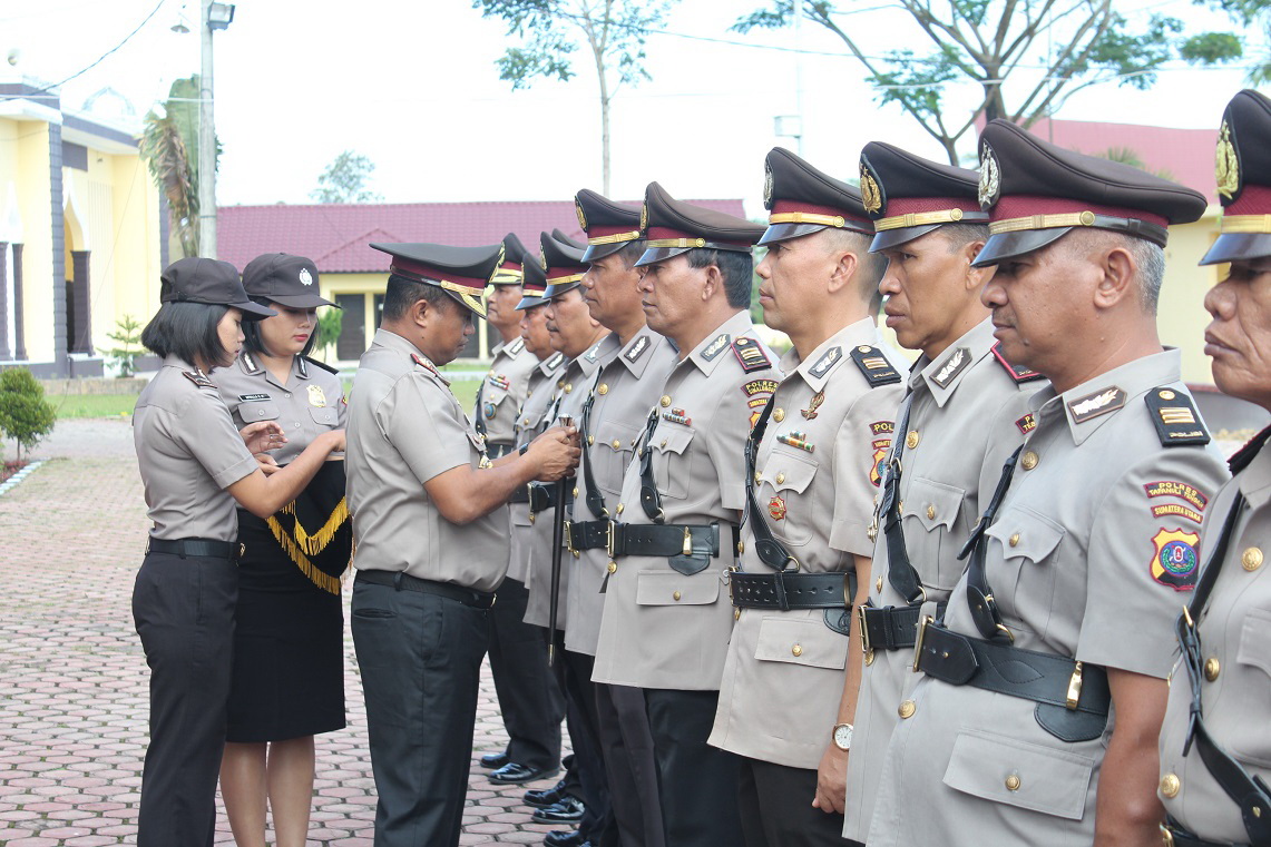 Rotasi dan Mutasi Pejabat di Jajaran Polres Simalungun, Ini Daftarnya… Rotasi dan Mutasi Pejabat di Jajaran Polres Simalungun, Ini Daftarnya…