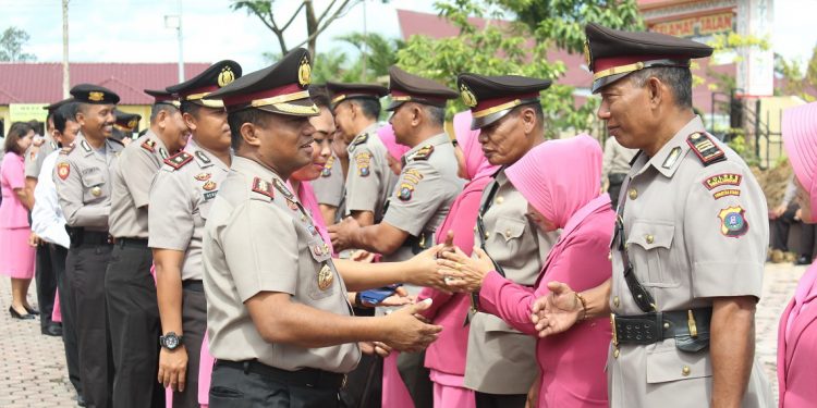 Rotasi dan Mutasi Pejabat di Jajaran Polres Simalungun, Ini Daftarnya… Rotasi dan Mutasi Pejabat di Jajaran Polres Simalungun, Ini Daftarnya…