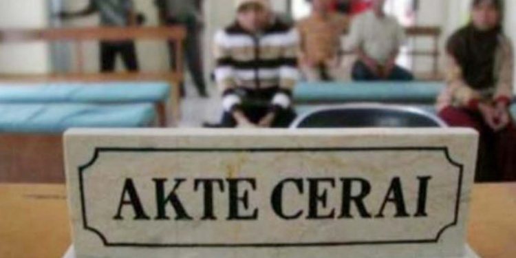 Istri Hanya Mandi 1 Kali dalam Setahun, Suami Gugat Cerai Istri Hanya Mandi 1 Kali dalam Setahun, Suami Gugat Cerai